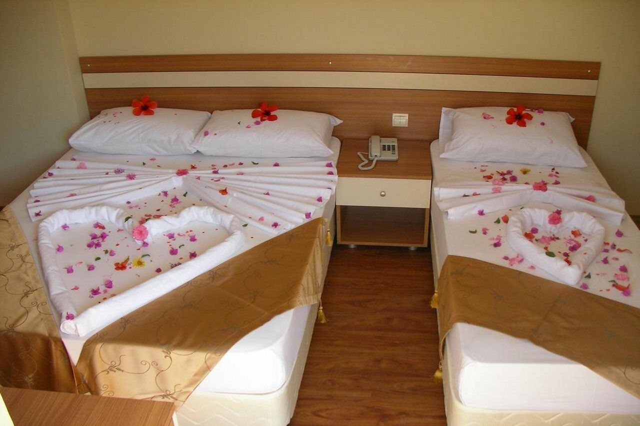 Ercan Han Hotel 伊丘美勒 外观 照片